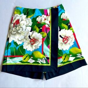 Casual Living skirt built with shorts women’s sz 6